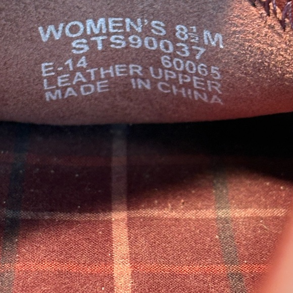 Sperry Burgundy Leather Women’s Classic Loafers Size 8.5 - Picture 2 of 9